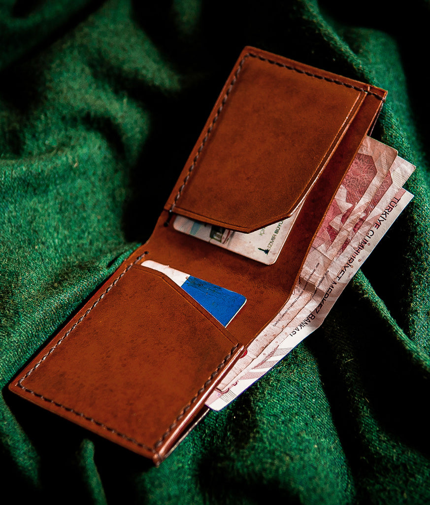 Minimalist Slim Wallet For Men, Premium Leather Wallet With Money