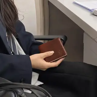 Frédérique S. — Handmade Front Pocket Leather Wallet for Men