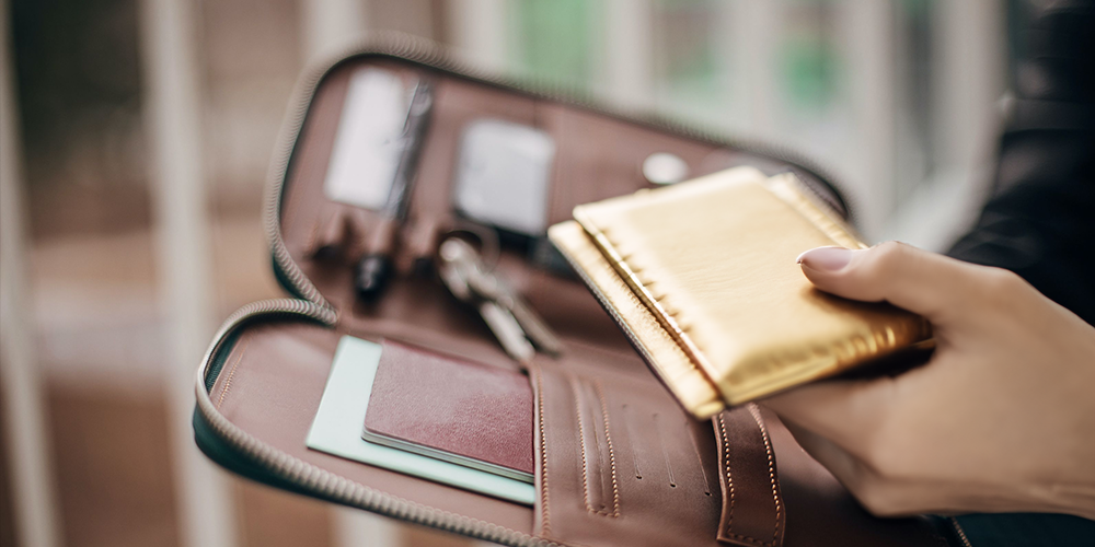 5 Important Points to Consider When Choosing a Leather Wallet