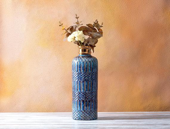 blue ceramic flower vase