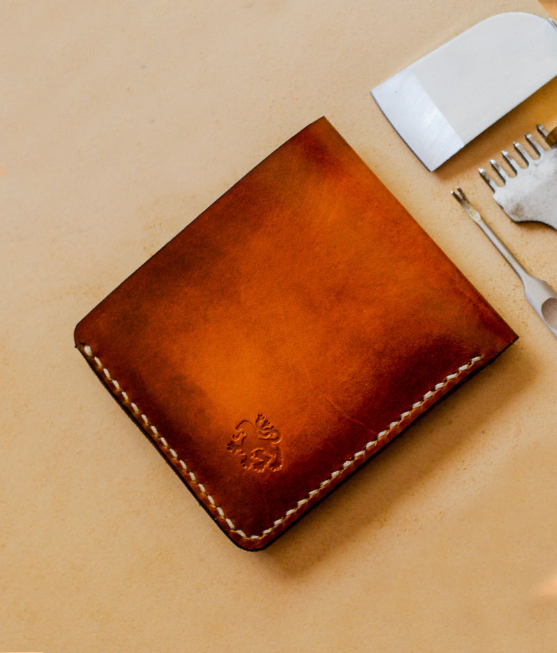 bifold wallet