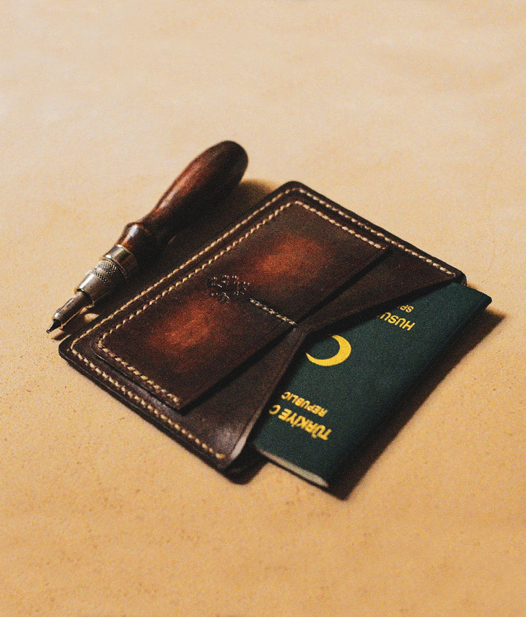 Mens Leather Travel Wallet
